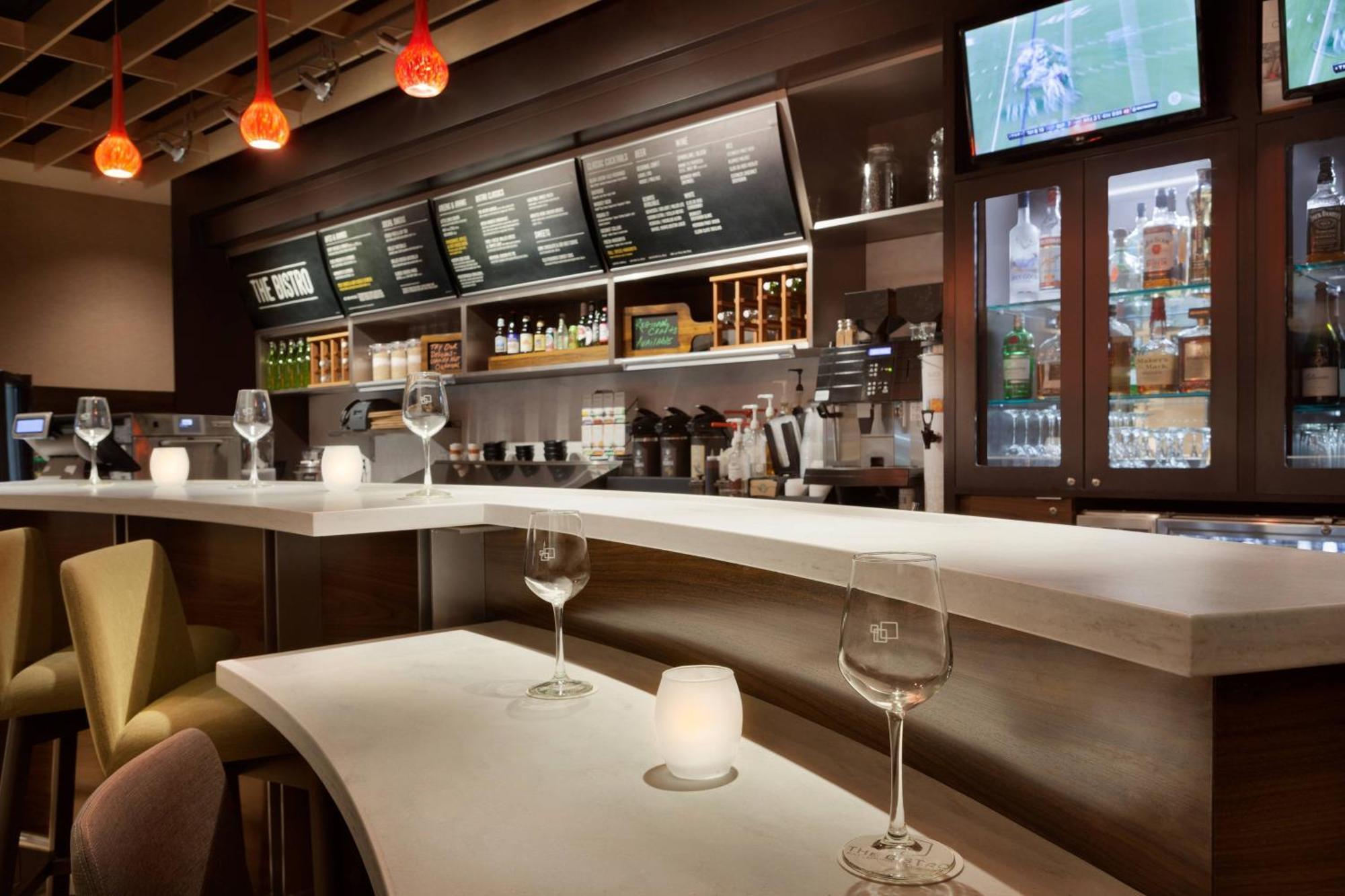 波士顿戴德姆/韦斯特伍德万怡酒店 Westwood 外观 照片